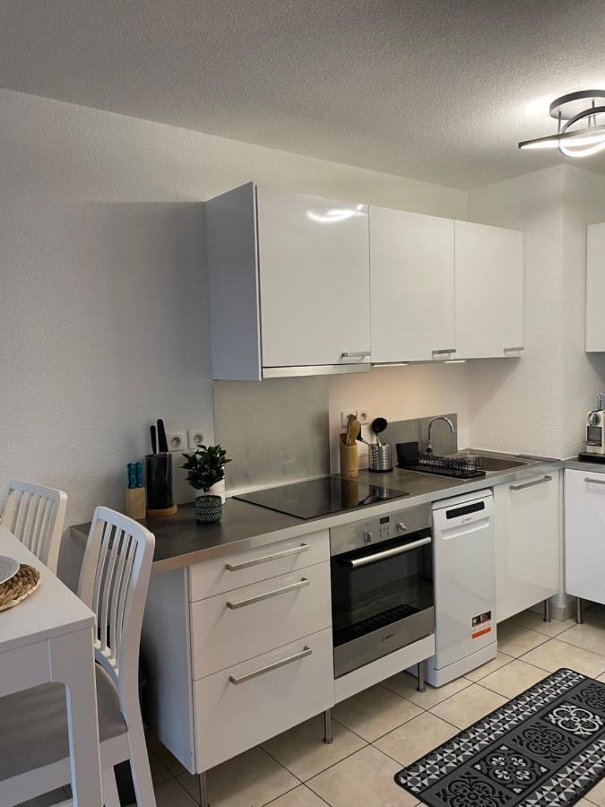 Standing F2 Rivetoile Centre Parking Gratuit Terrasse *